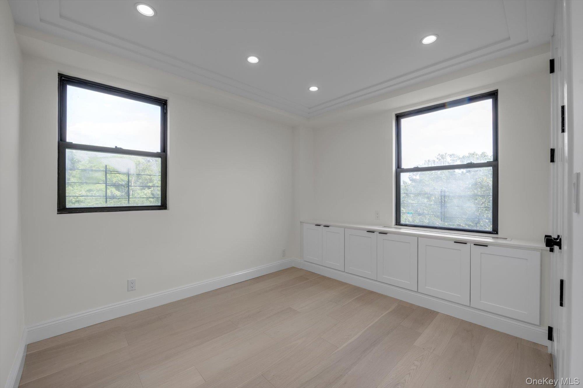 Coop Henry Hudson Bronx, NY 10471, MLS-880833-11