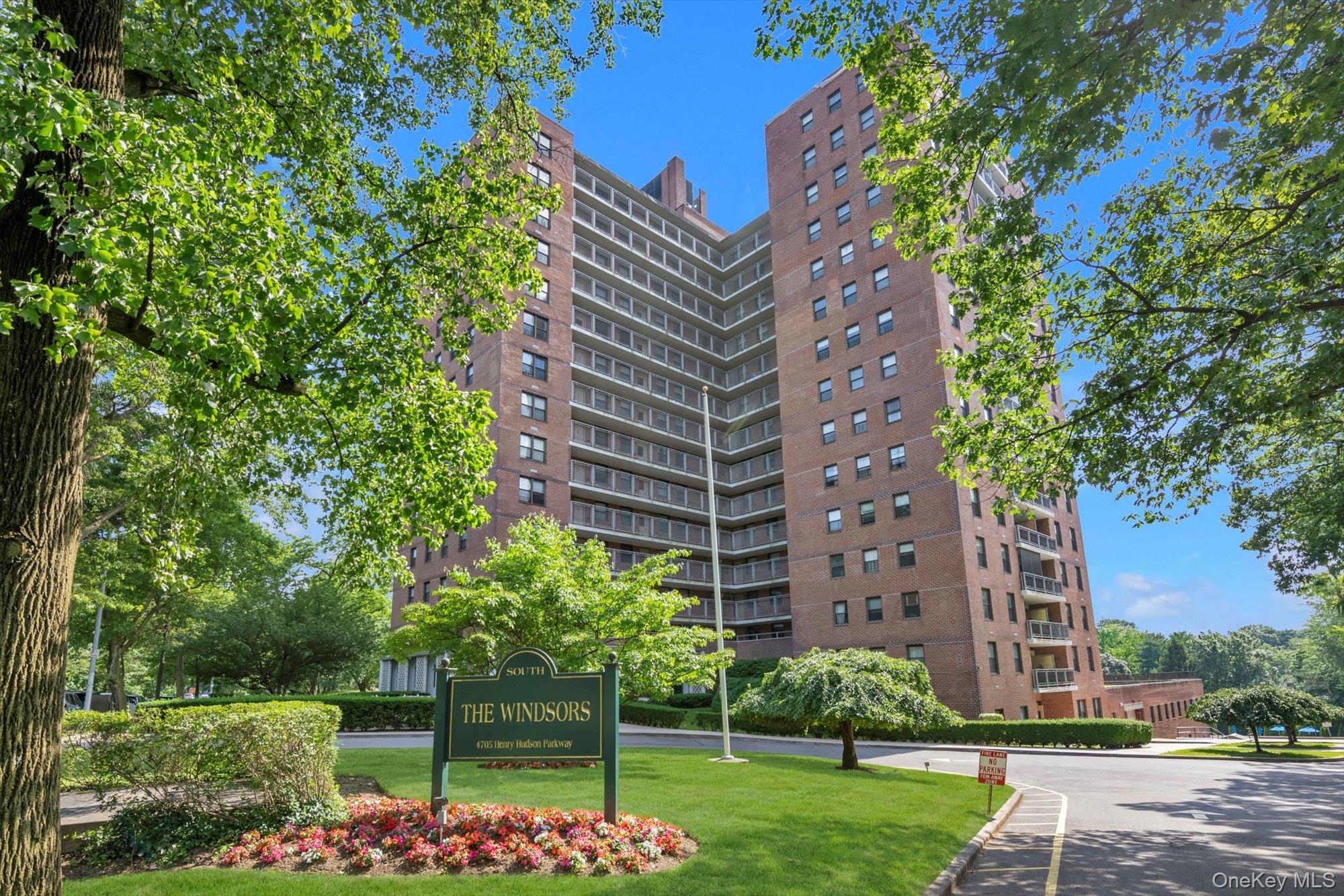 Coop Henry Hudson Bronx, NY 10471, MLS-880833-17