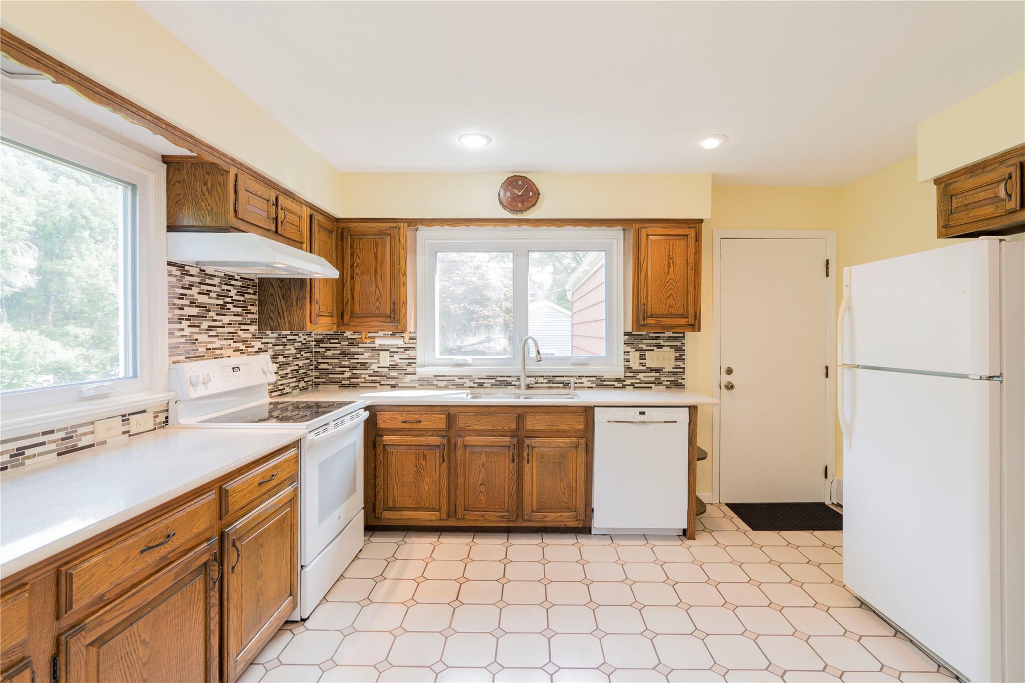 Single Family Pasture  Dutchess County, NY 12603, MLS-880841-12