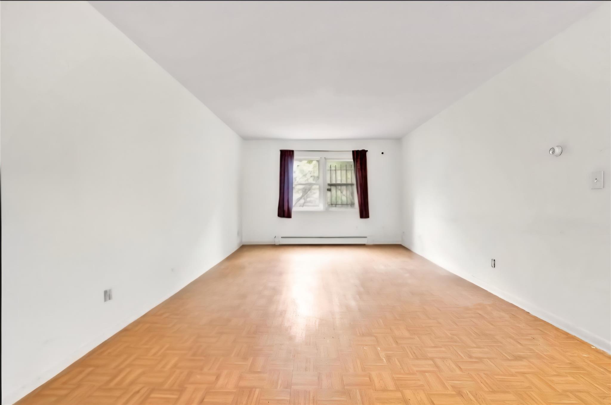 Single Family Roosevelt  Queens, NY 11354, MLS-880867-25