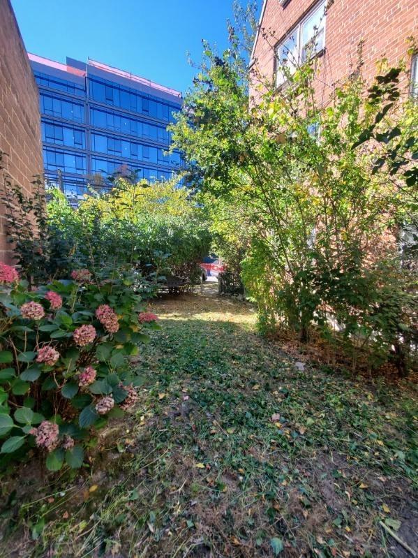 Single Family Roosevelt  Queens, NY 11354, MLS-880867-28