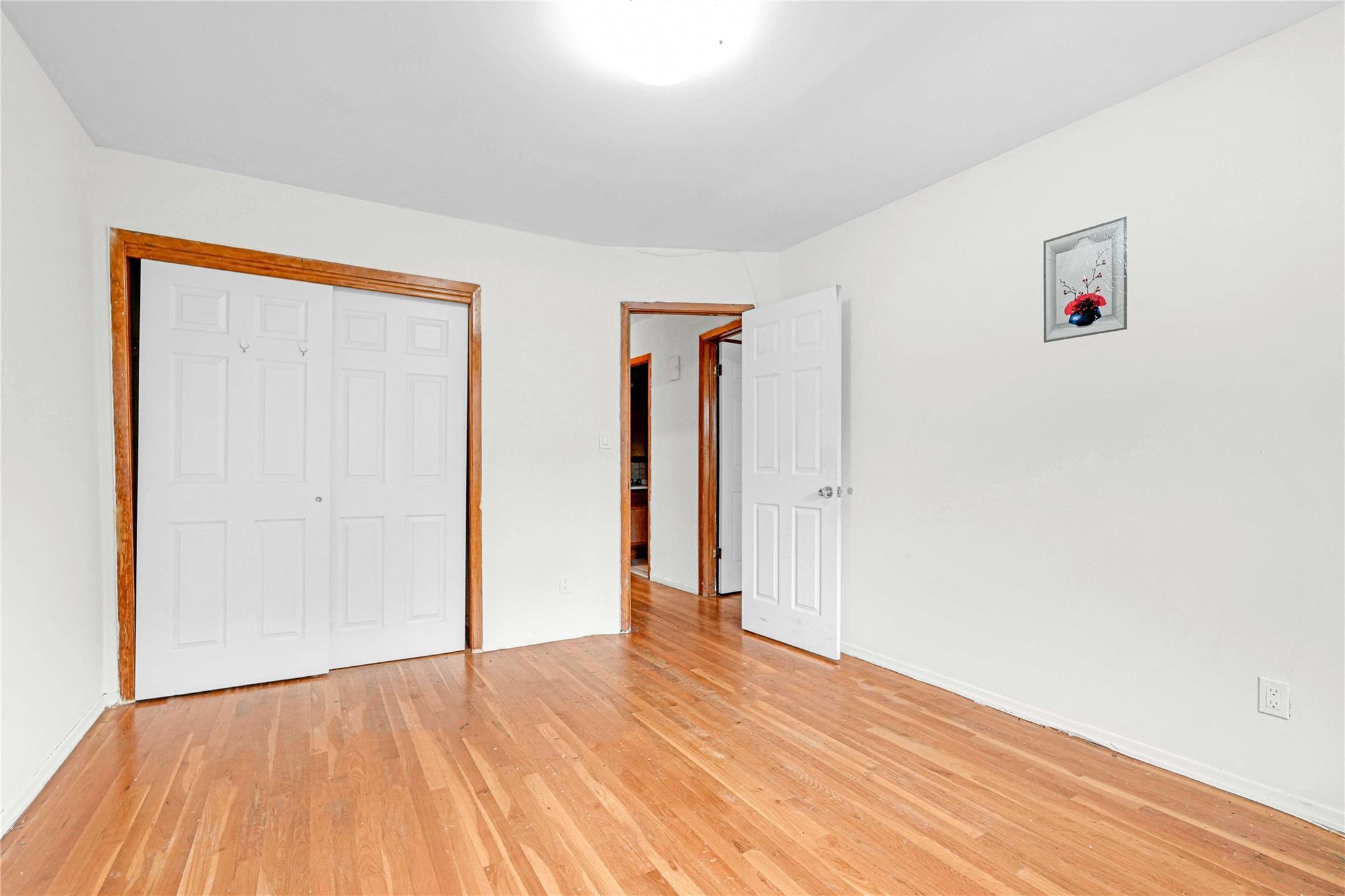 Single Family Roosevelt  Queens, NY 11354, MLS-880867-8