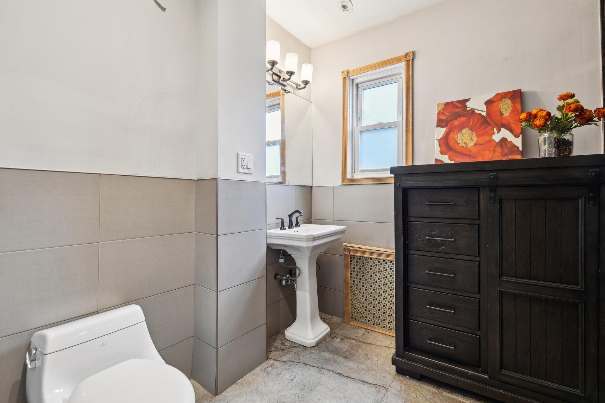 Single Family 26th Brooklyn, NY 11226, MLS-880874-12