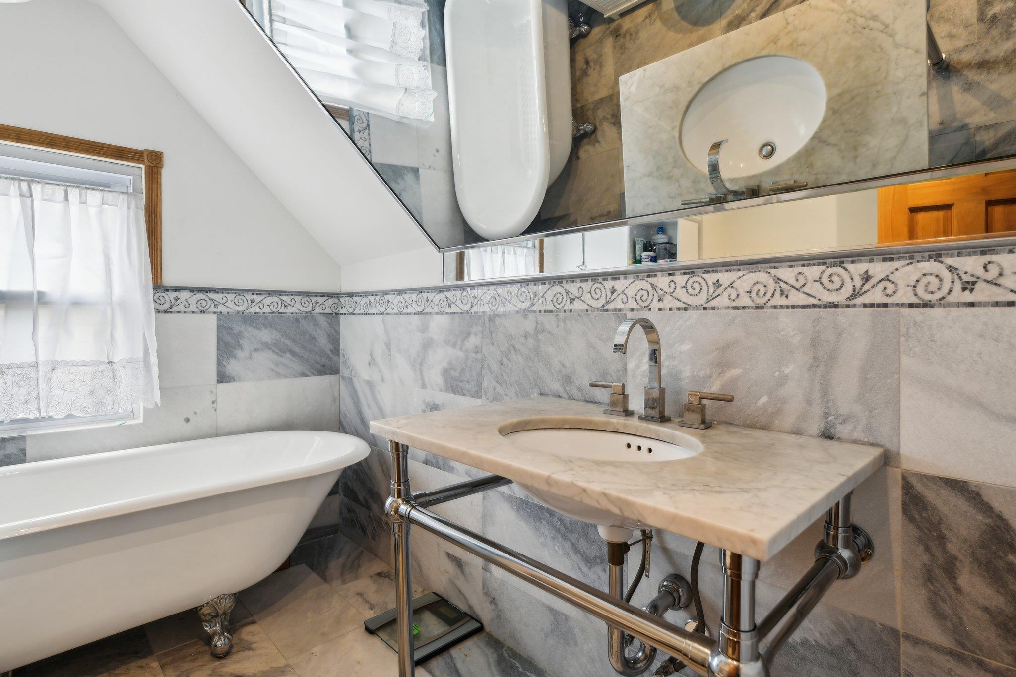 Single Family 26th Brooklyn, NY 11226, MLS-880874-16