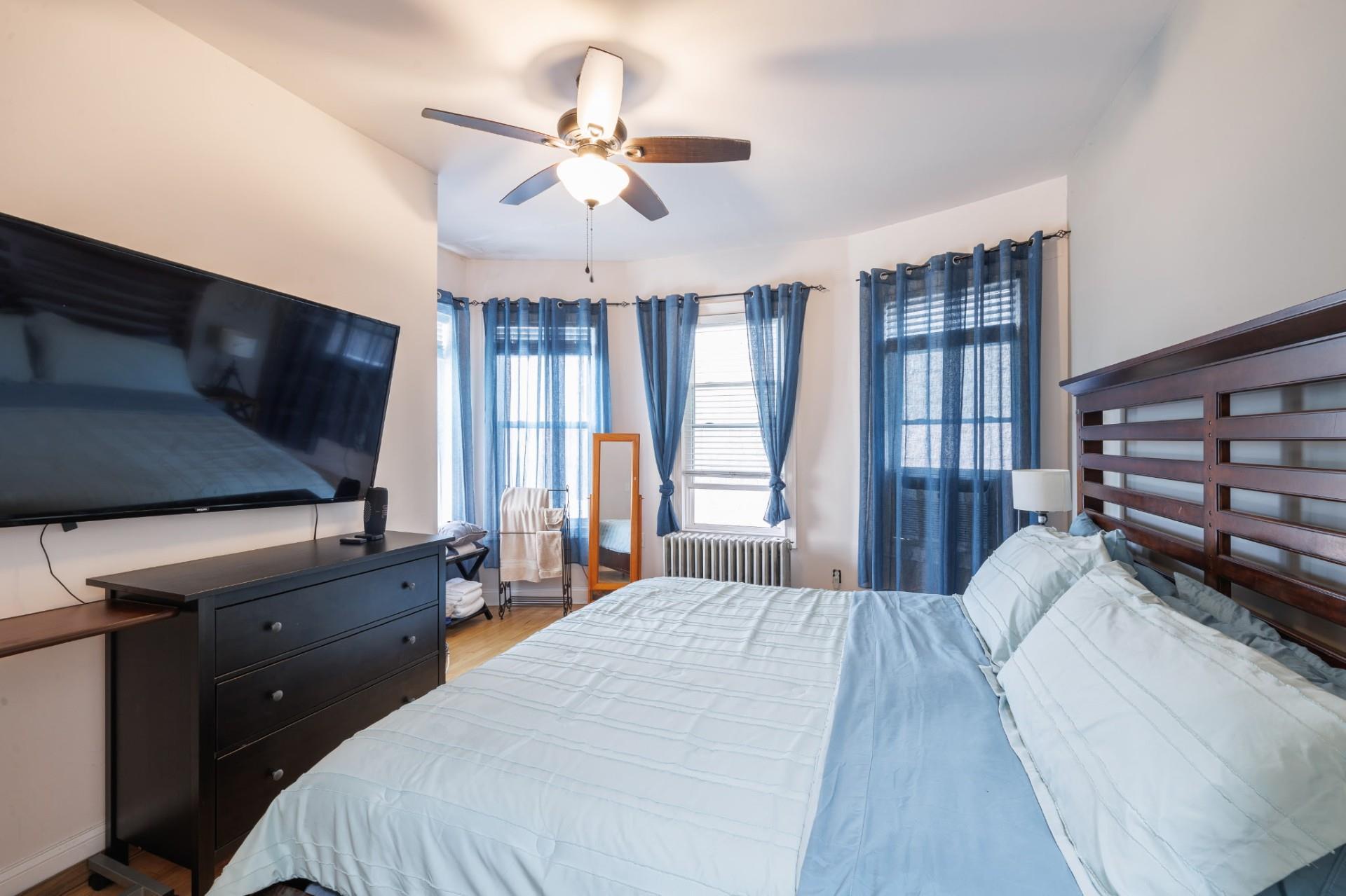 Single Family 26th Brooklyn, NY 11226, MLS-880874-26