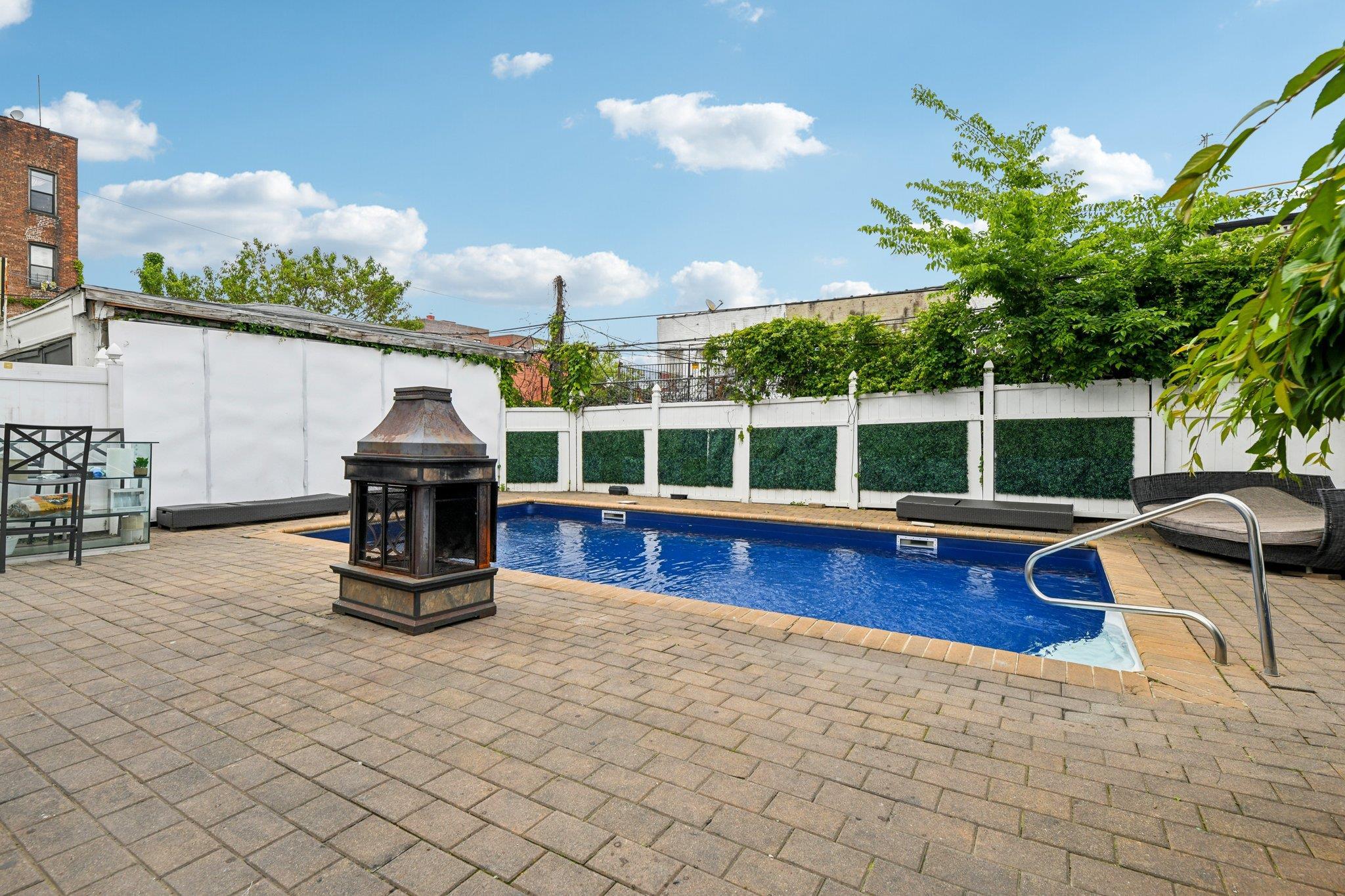 Single Family 26th Brooklyn, NY 11226, MLS-880874-30