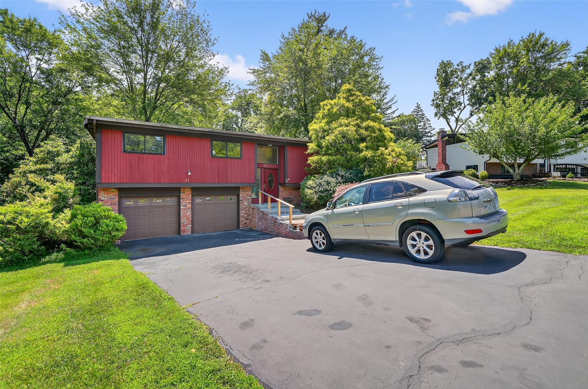 Single Family Maiden Rockland County, NY 10956, MLS-880896-2