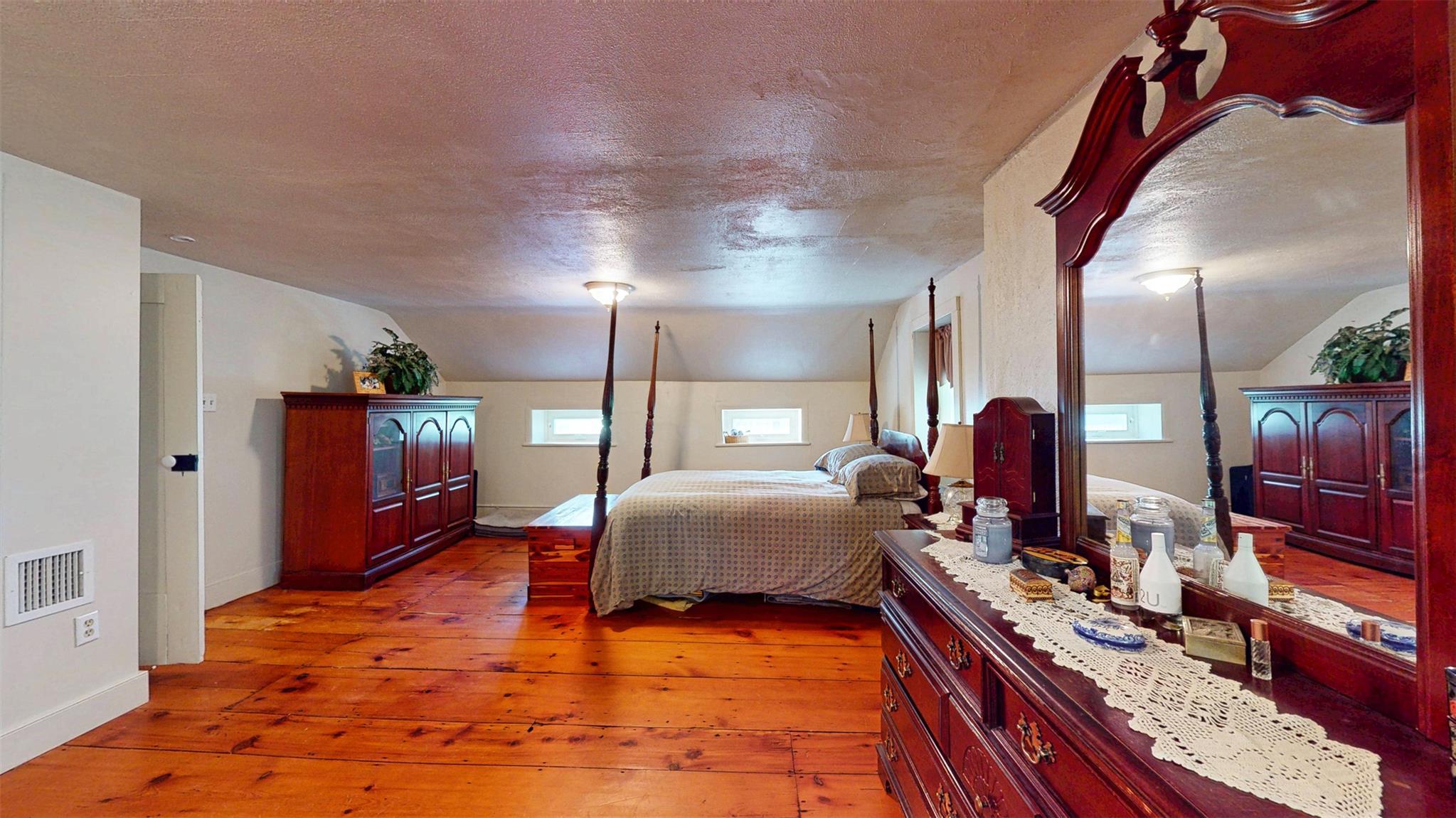 Single Family Crans Mill  Orange County, NY 12566, MLS-880901-13