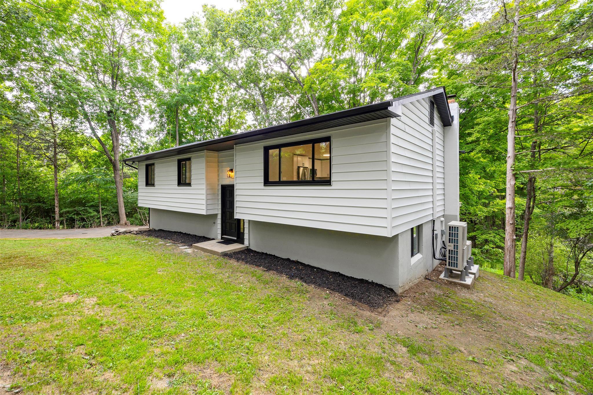 Single Family Stirrup  Dutchess County, NY 12569, MLS-880902-2