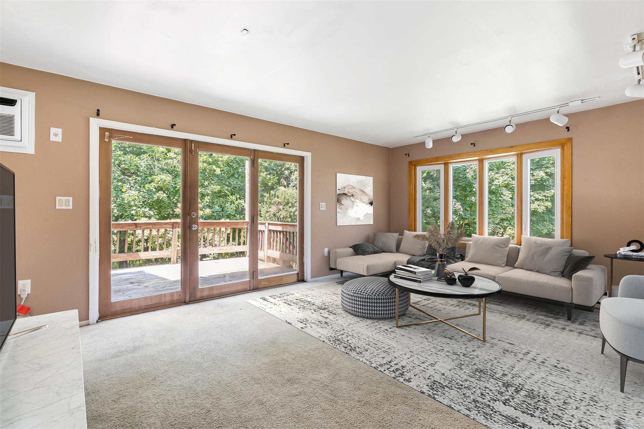 Single Family Angela  Dutchess County, NY 12508, MLS-880903-4