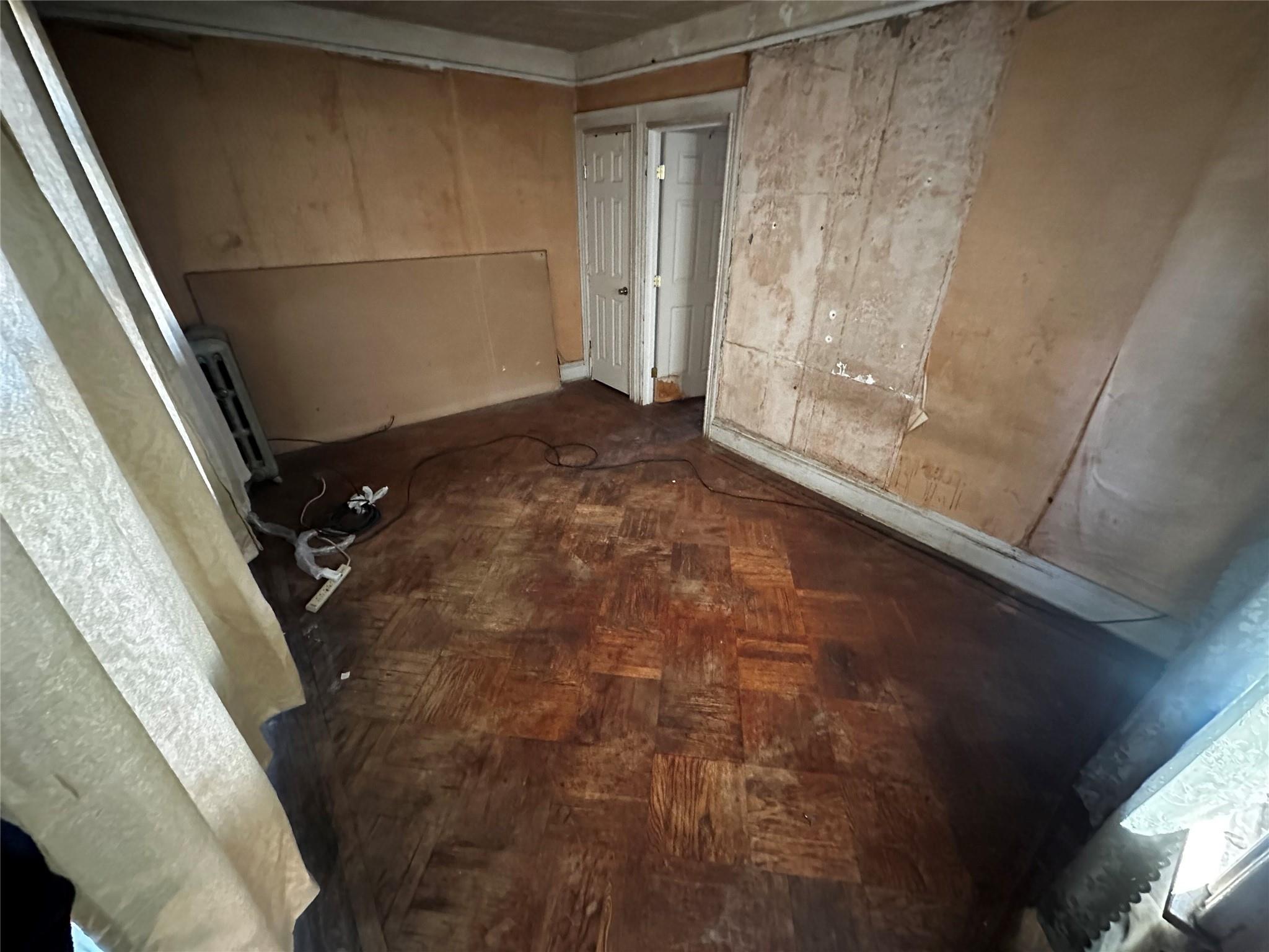 Single Family 124th  Queens, NY 11419, MLS-880914-18