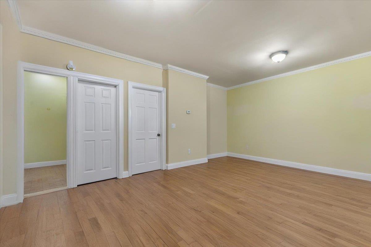 Single Family Furman  Bronx, NY 10470, MLS-880925-17