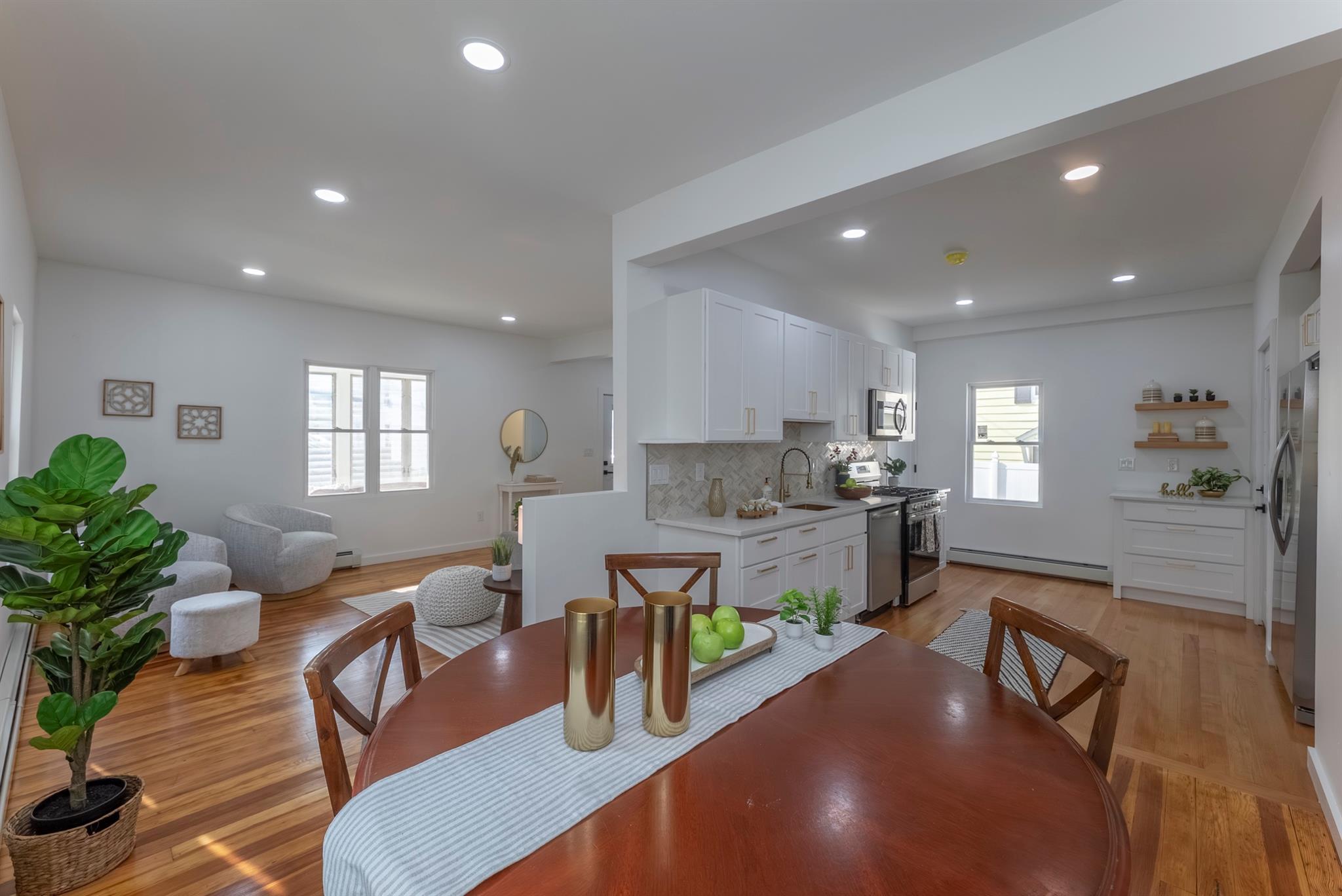 Single Family Staples  Ulster County, NY 12401, MLS-880944-15