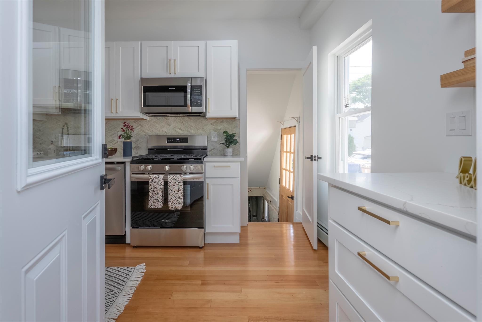Single Family Staples  Ulster County, NY 12401, MLS-880944-19