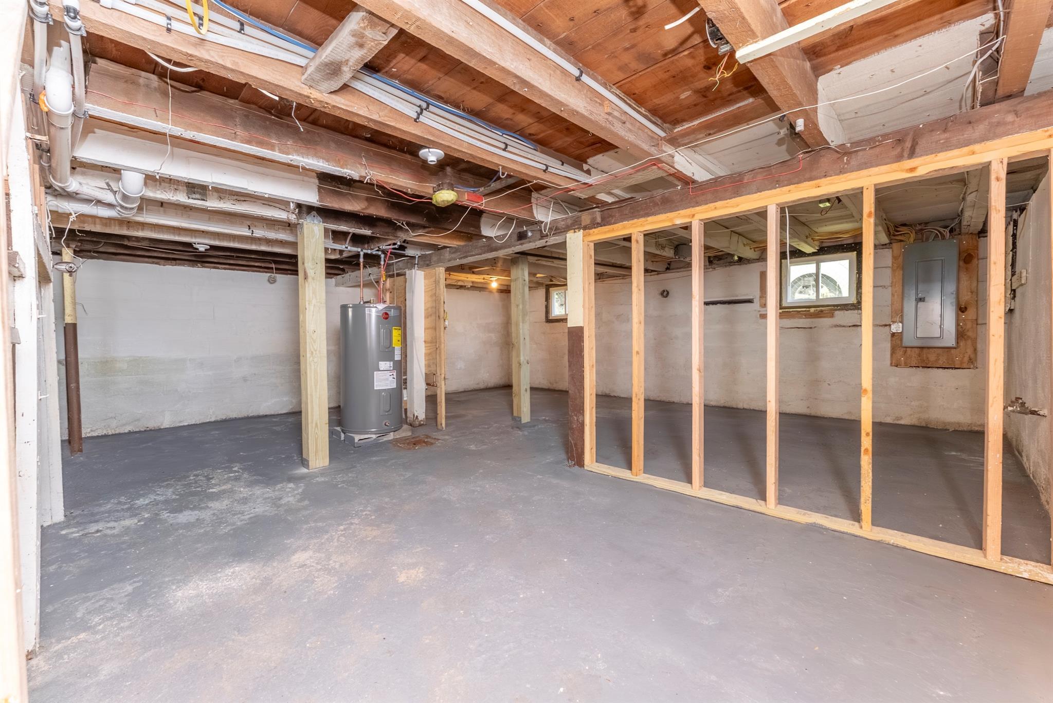 Single Family Staples  Ulster County, NY 12401, MLS-880944-33