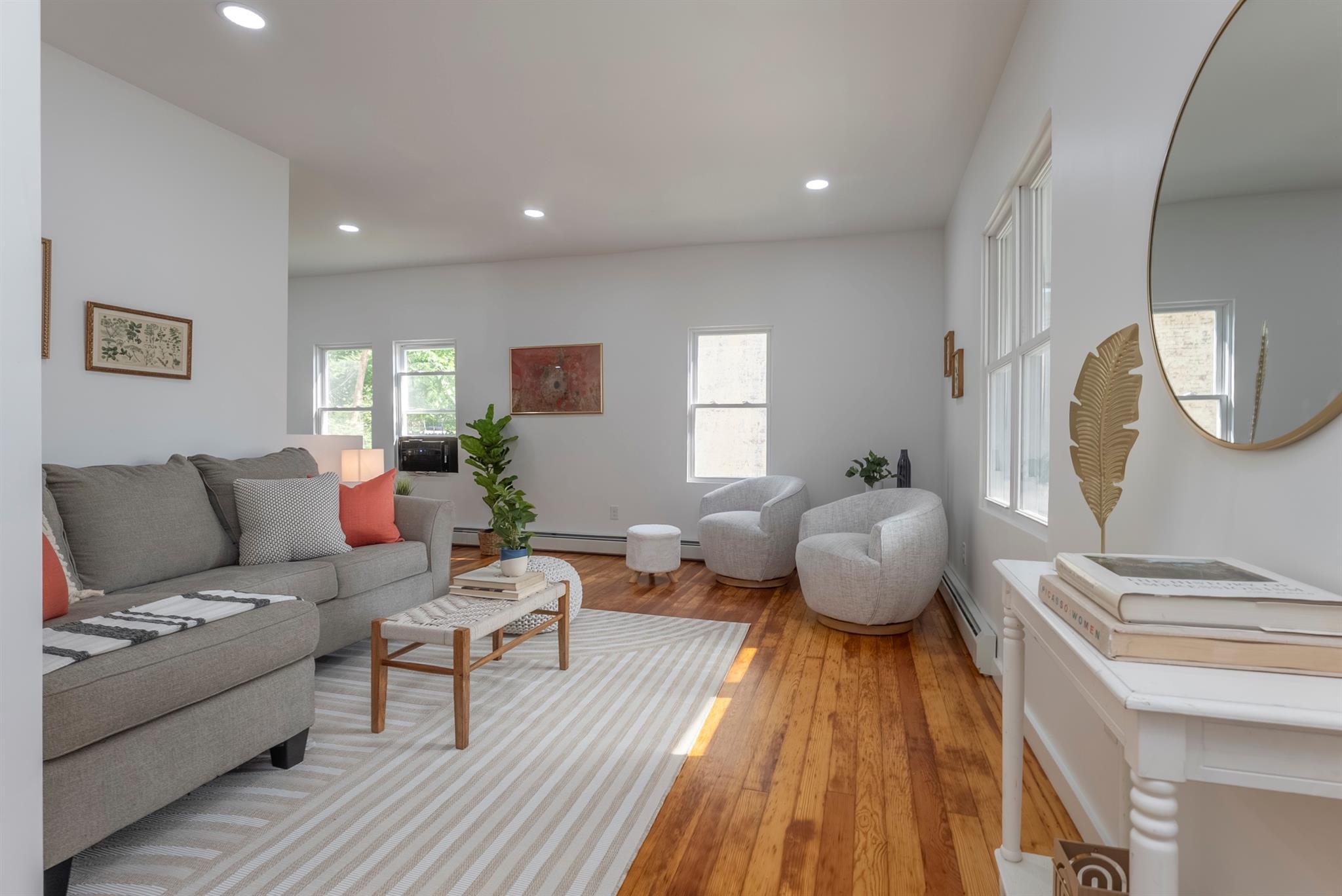 Single Family Staples  Ulster County, NY 12401, MLS-880944-5