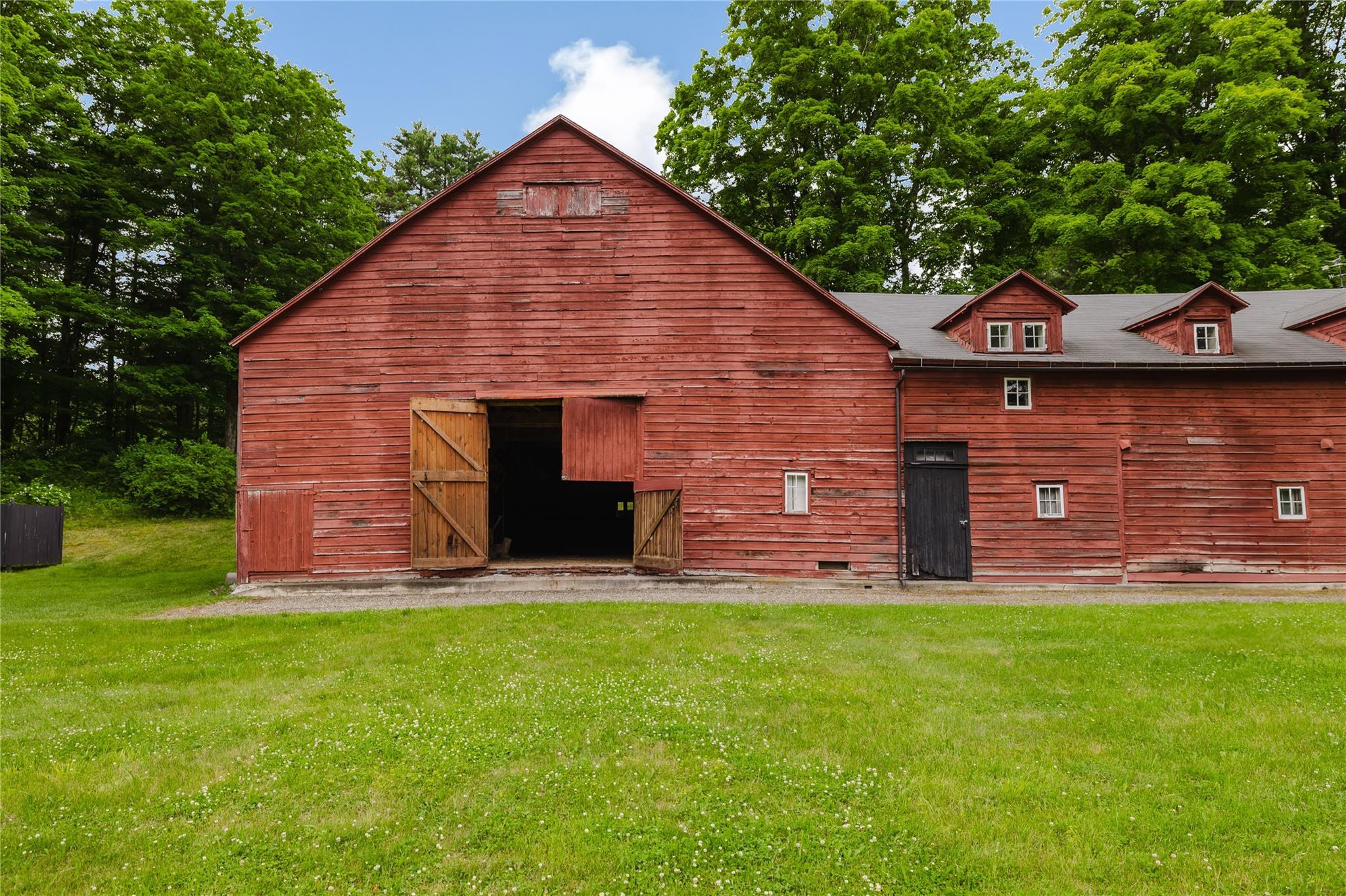 Single Family Mac Brown  Columbia County, NY 12513, MLS-880945-42