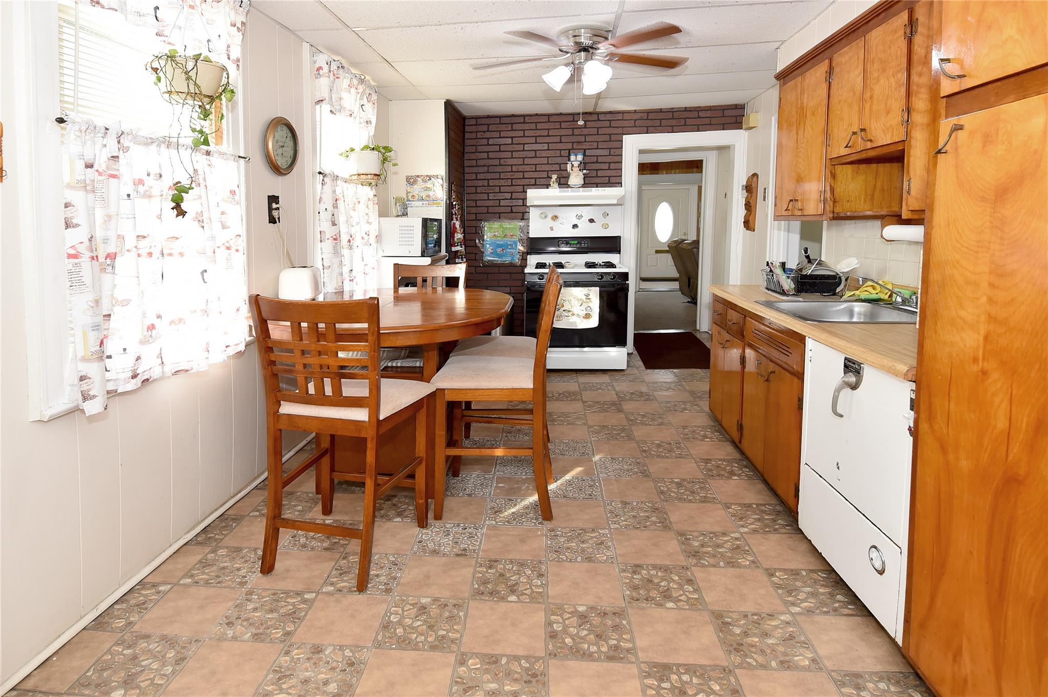 Single Family 169th  Queens, NY 11432, MLS-880947-6
