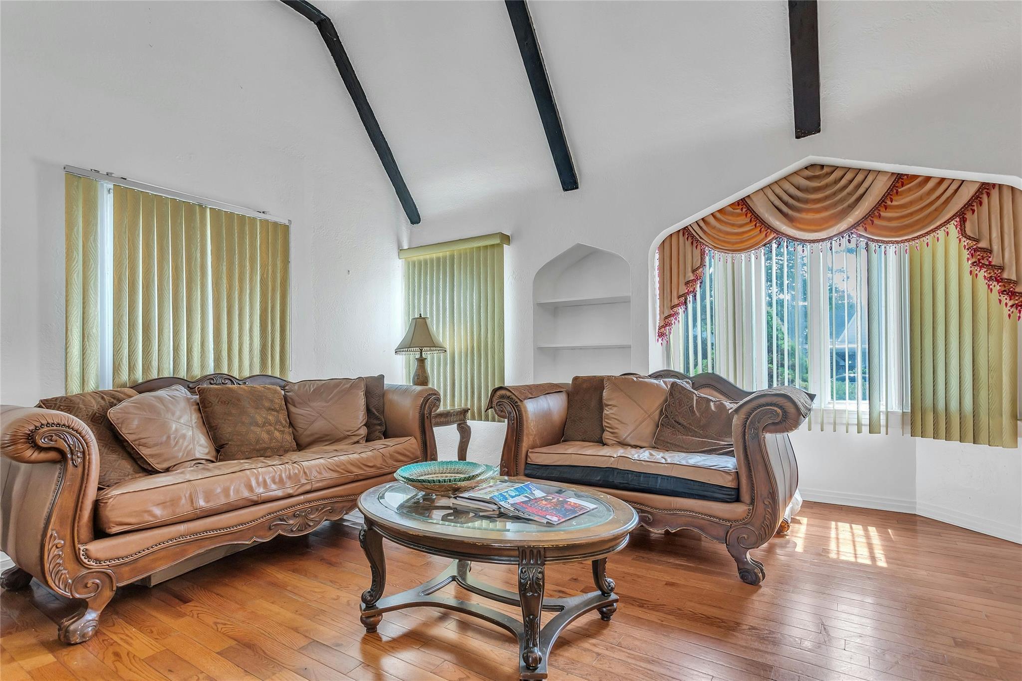 Single Family Francis Lewis  Queens, NY 11413, MLS-880992-8