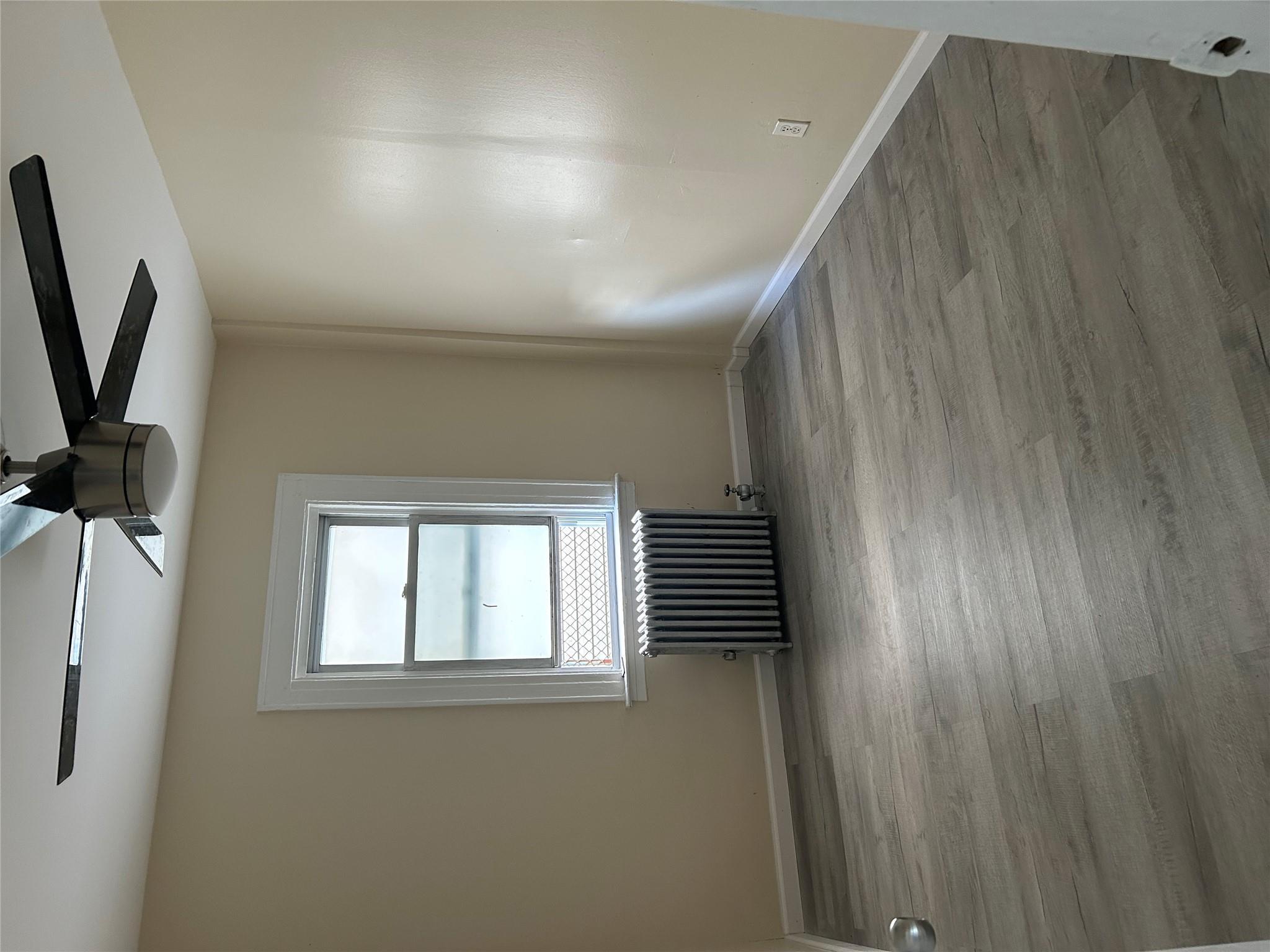 Single Family Irwin  Queens, NY 11434, MLS-881000-3
