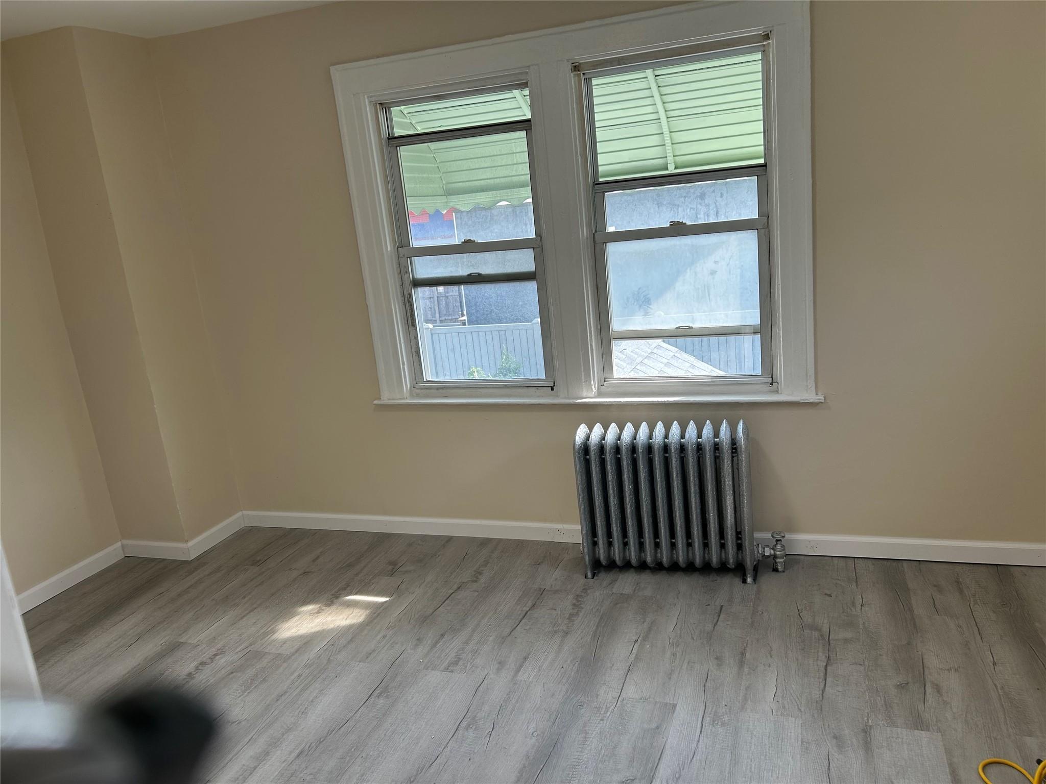 Single Family Irwin  Queens, NY 11434, MLS-881000-4