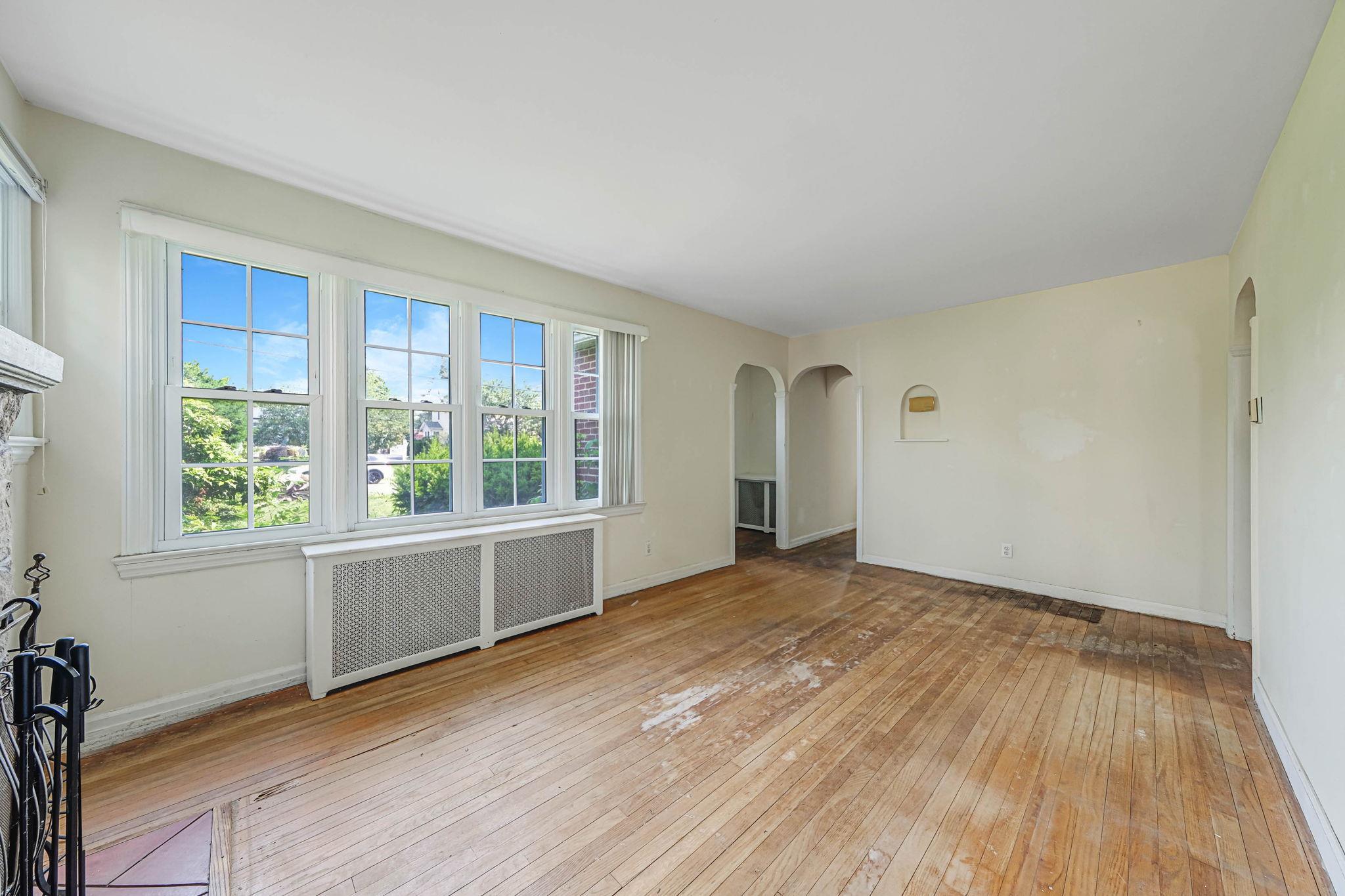 Single Family Carman  Suffolk County, NY 11772, MLS-881032-10