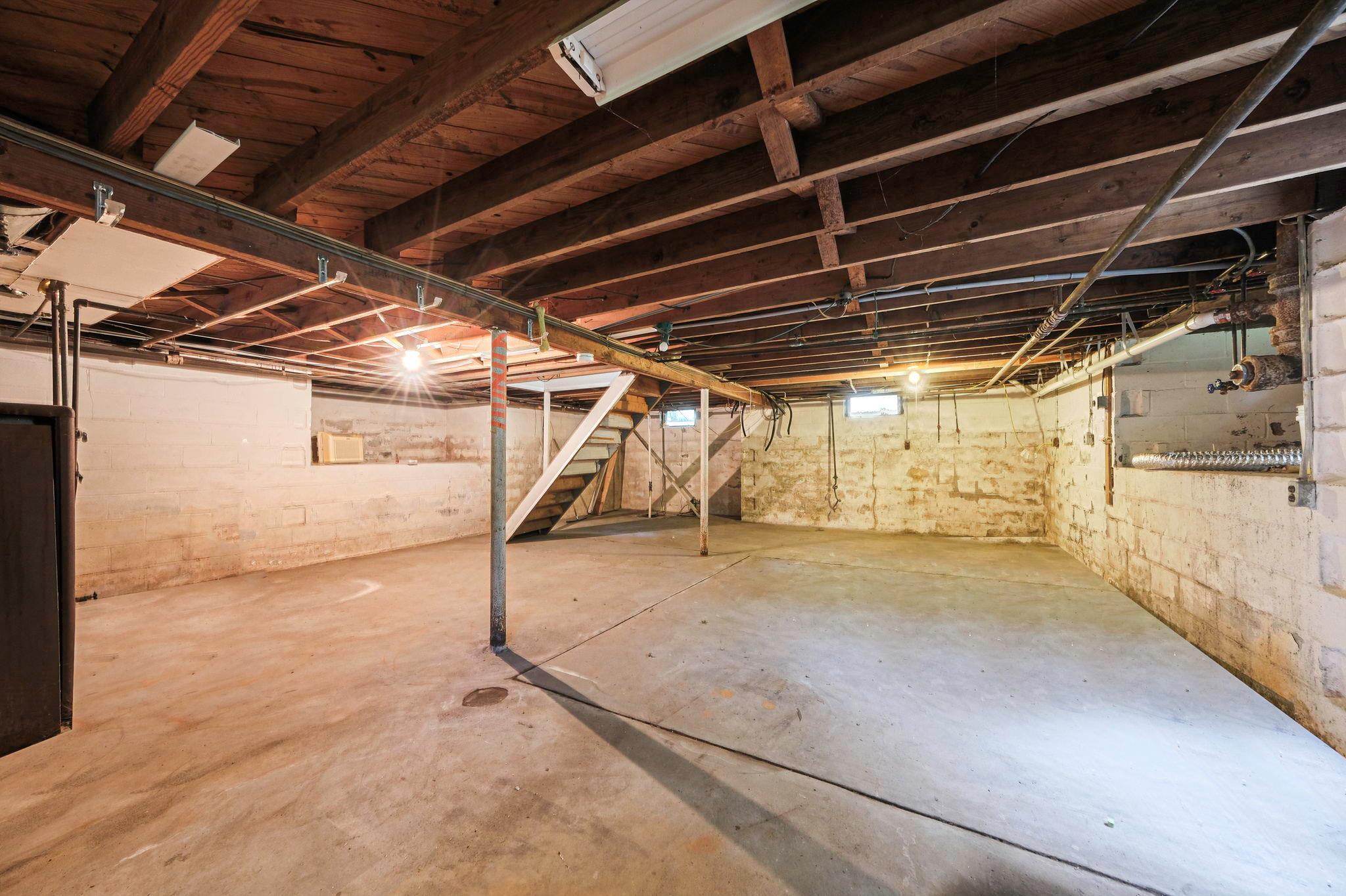 Single Family Carman  Suffolk County, NY 11772, MLS-881032-26