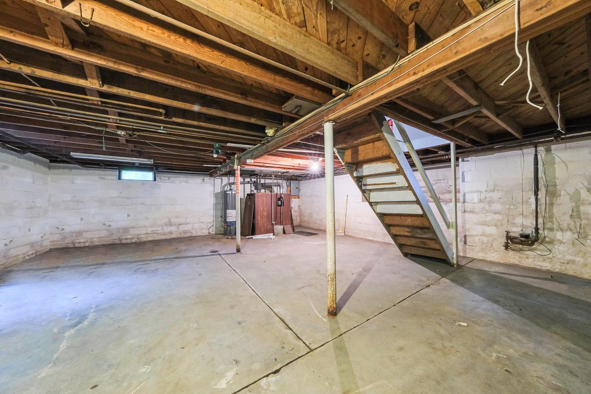 Single Family Carman  Suffolk County, NY 11772, MLS-881032-27