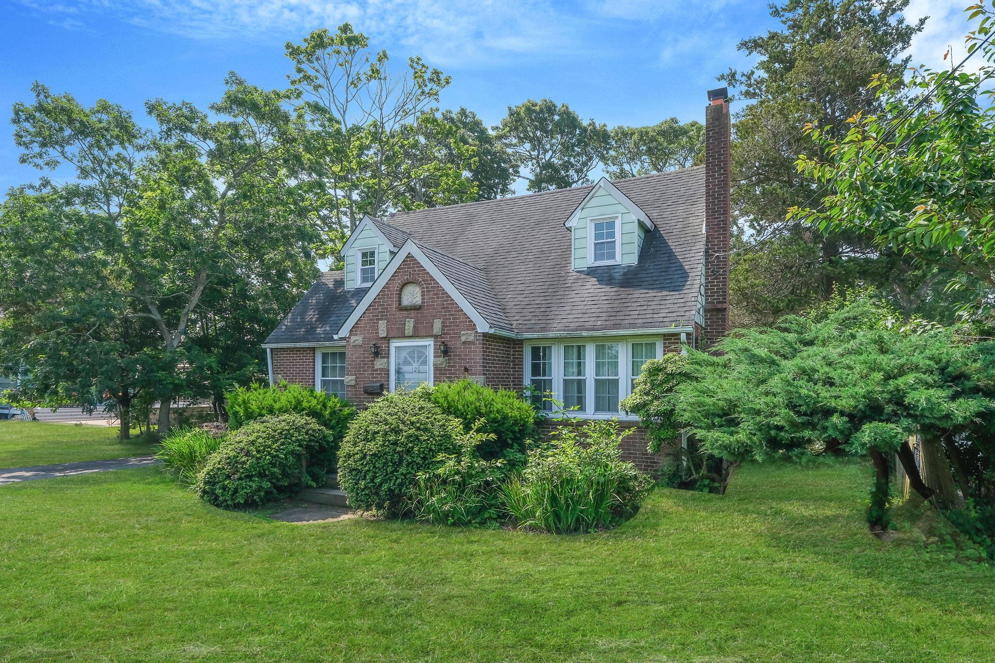 Single Family Carman  Suffolk County, NY 11772, MLS-881032-3