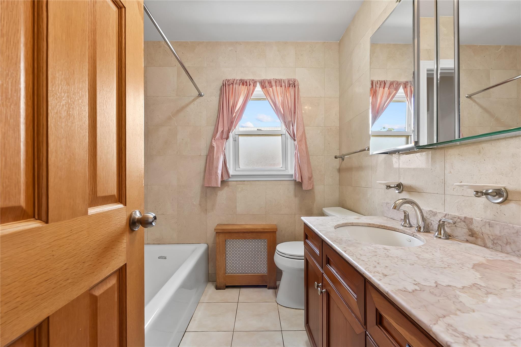 Single Family Cloverdale  Queens, NY 11364, MLS-881060-11