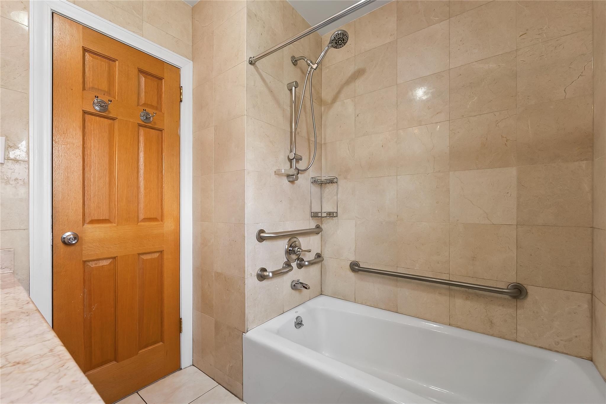 Single Family Cloverdale  Queens, NY 11364, MLS-881060-13