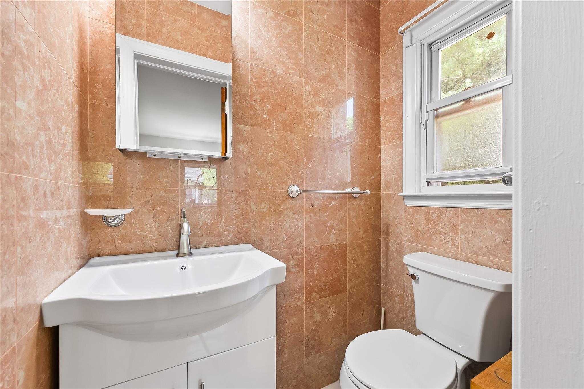 Single Family Cloverdale  Queens, NY 11364, MLS-881060-17