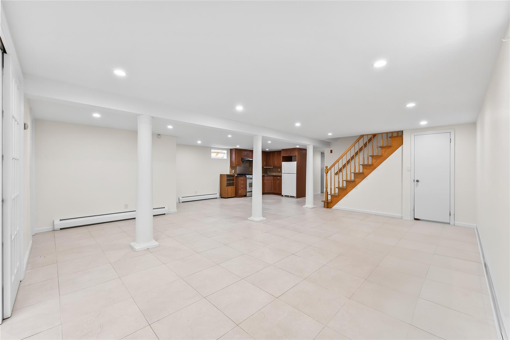 Single Family Cloverdale  Queens, NY 11364, MLS-881060-20