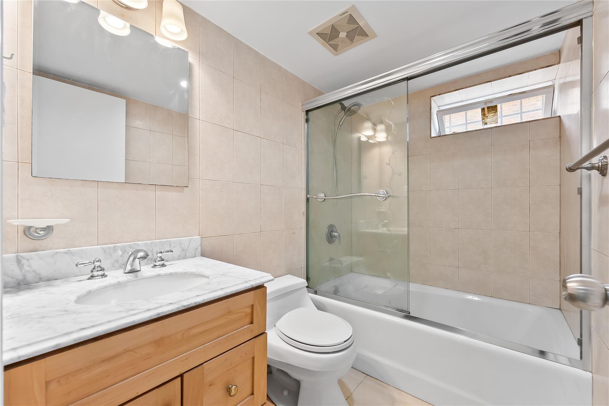 Single Family Cloverdale  Queens, NY 11364, MLS-881060-23