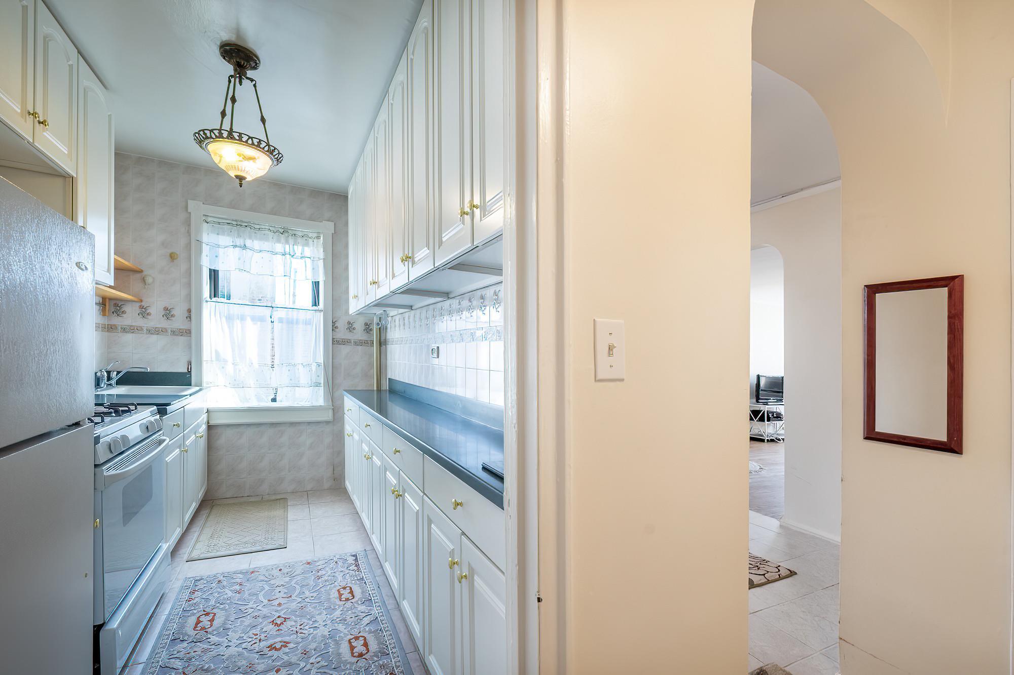 Coop Seaman  Manhattan, NY 10034, MLS-881061-12