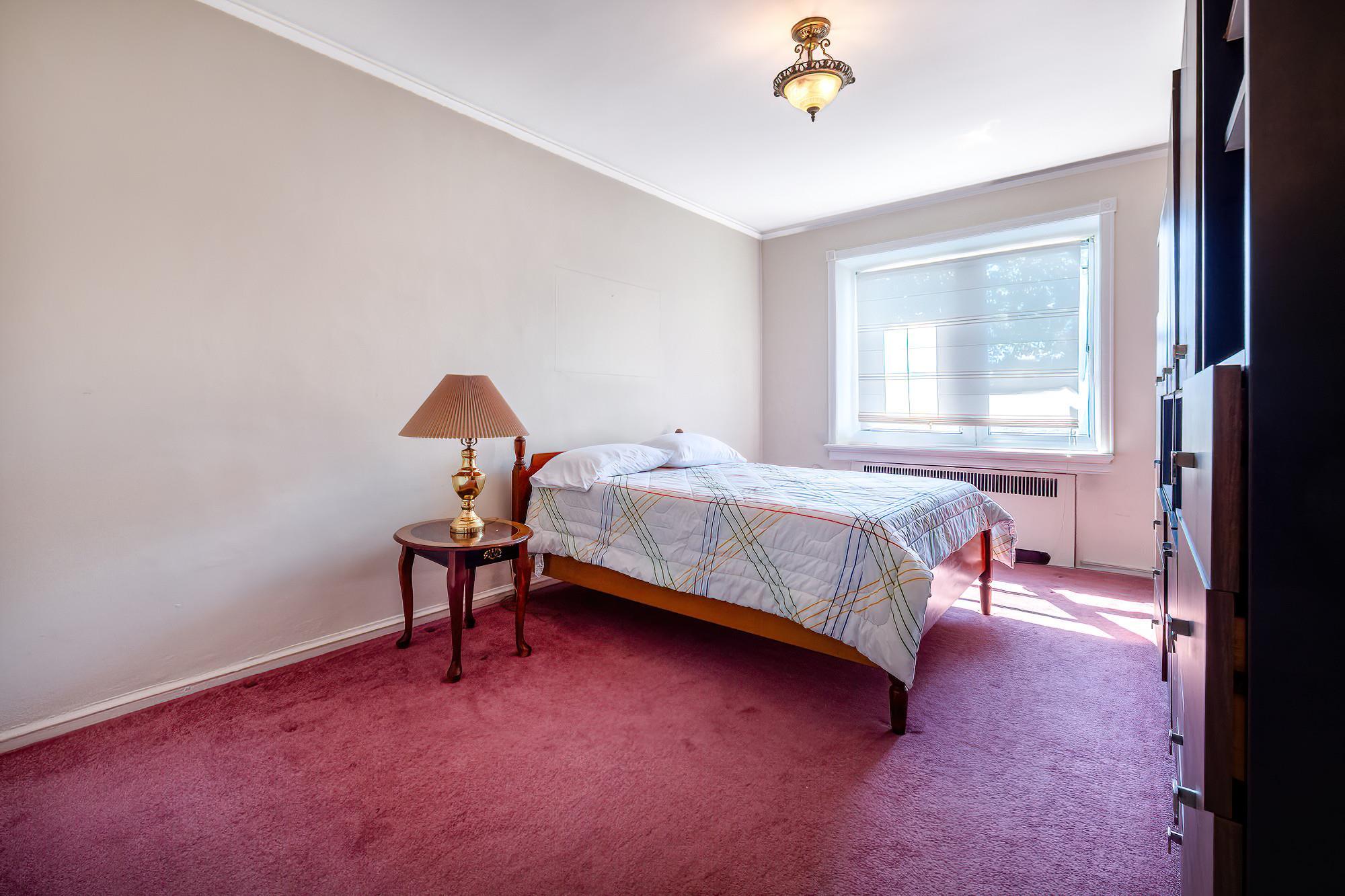 Coop Seaman  Manhattan, NY 10034, MLS-881061-15