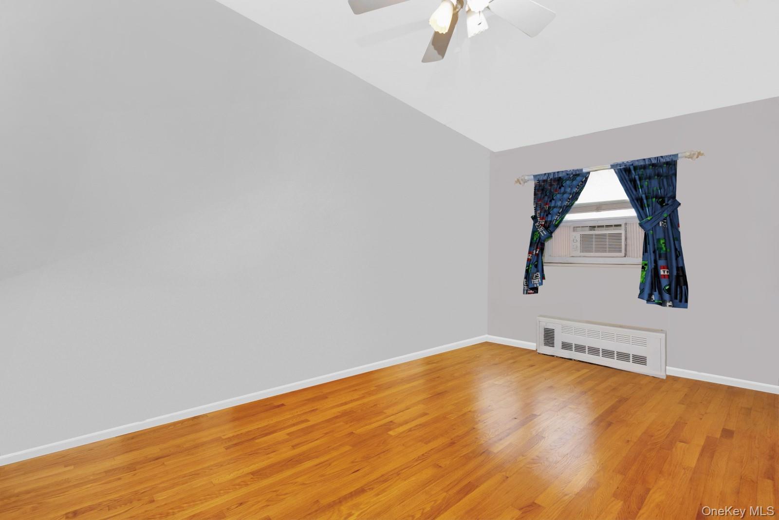 Single Family 73rd Queens, NY 11379, MLS-881067-13