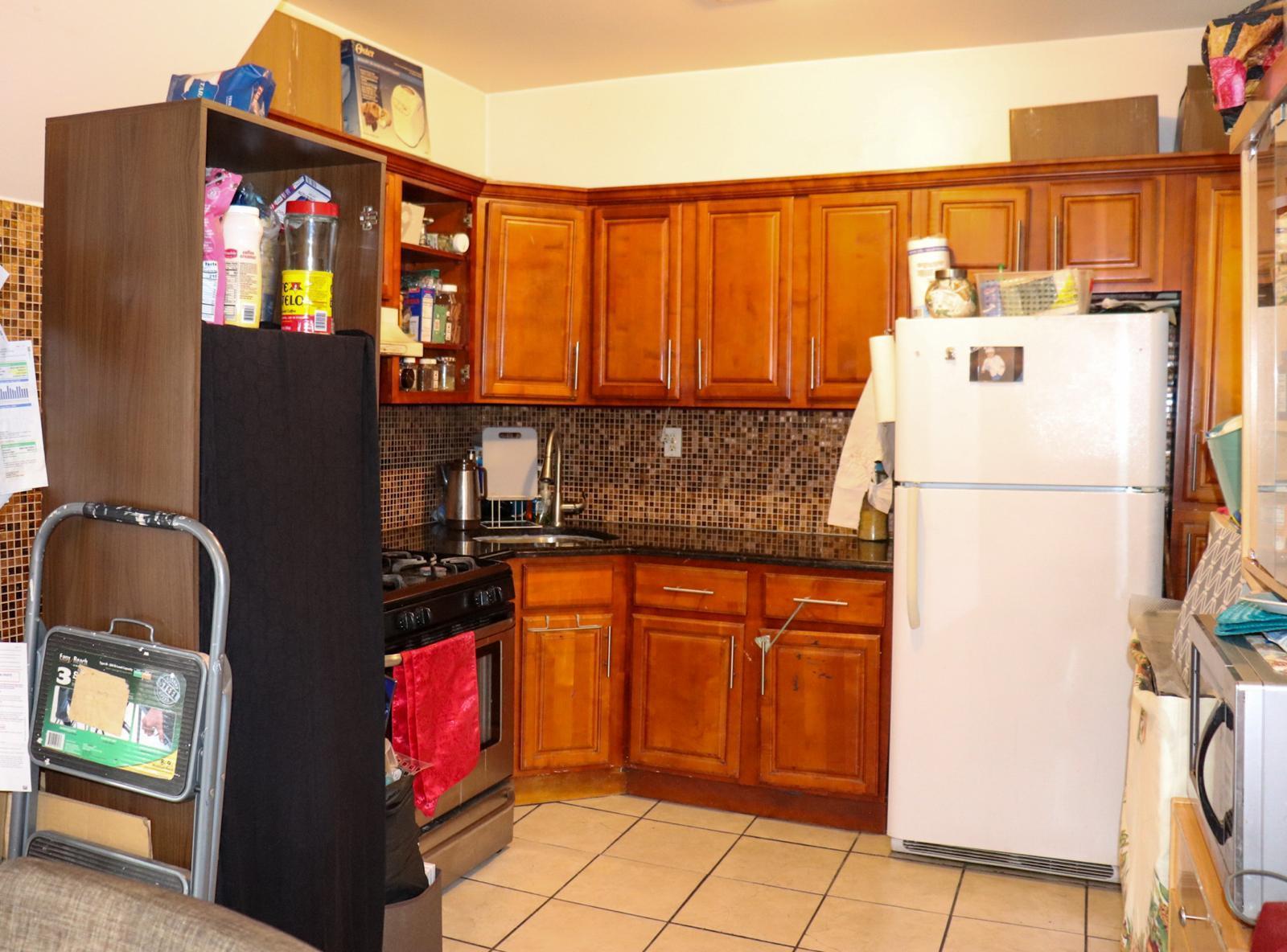 Single Family Commonwealth  Bronx, NY 10460, MLS-881122-5