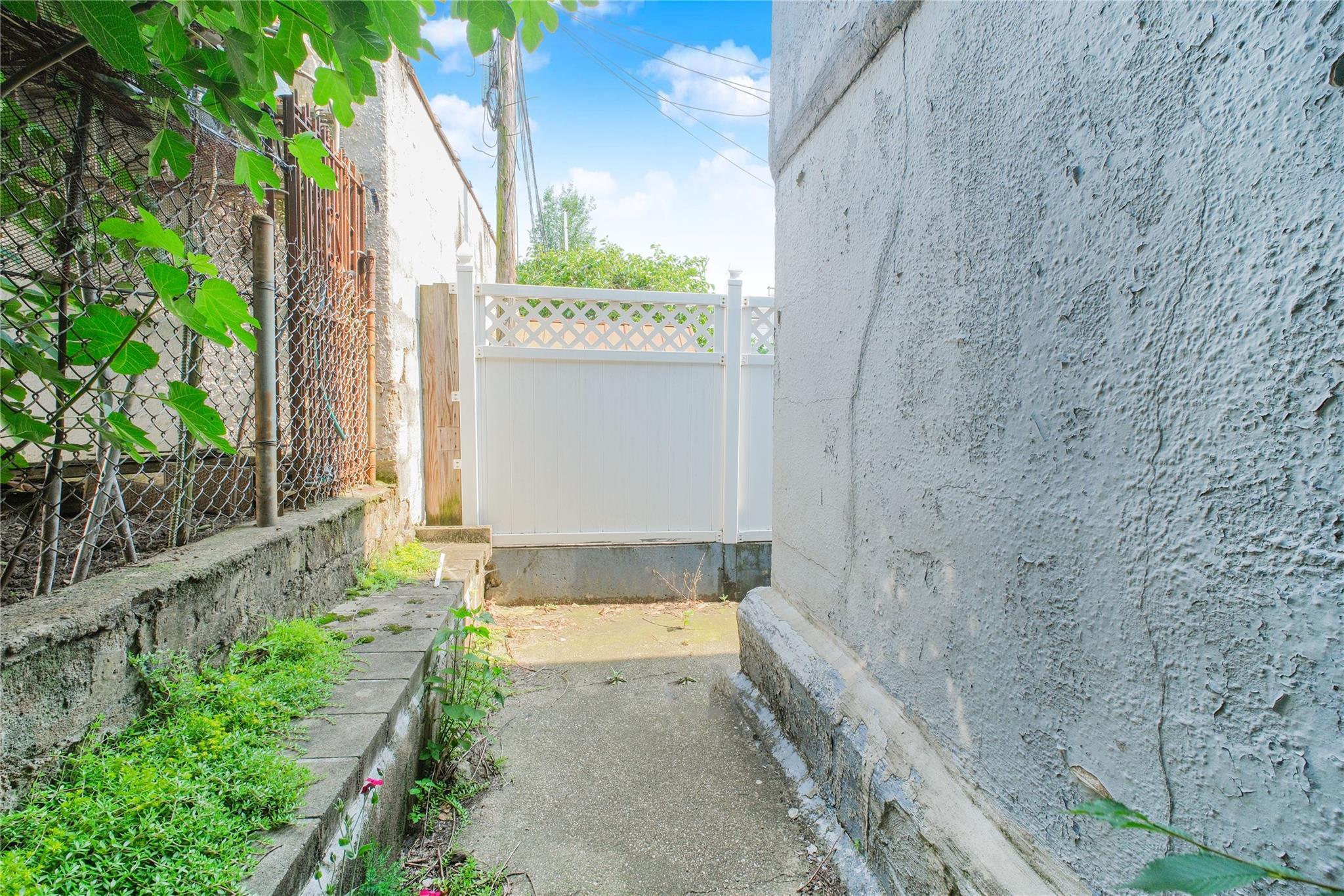 Single Family 9th  Brooklyn, NY 11223, MLS-881145-6