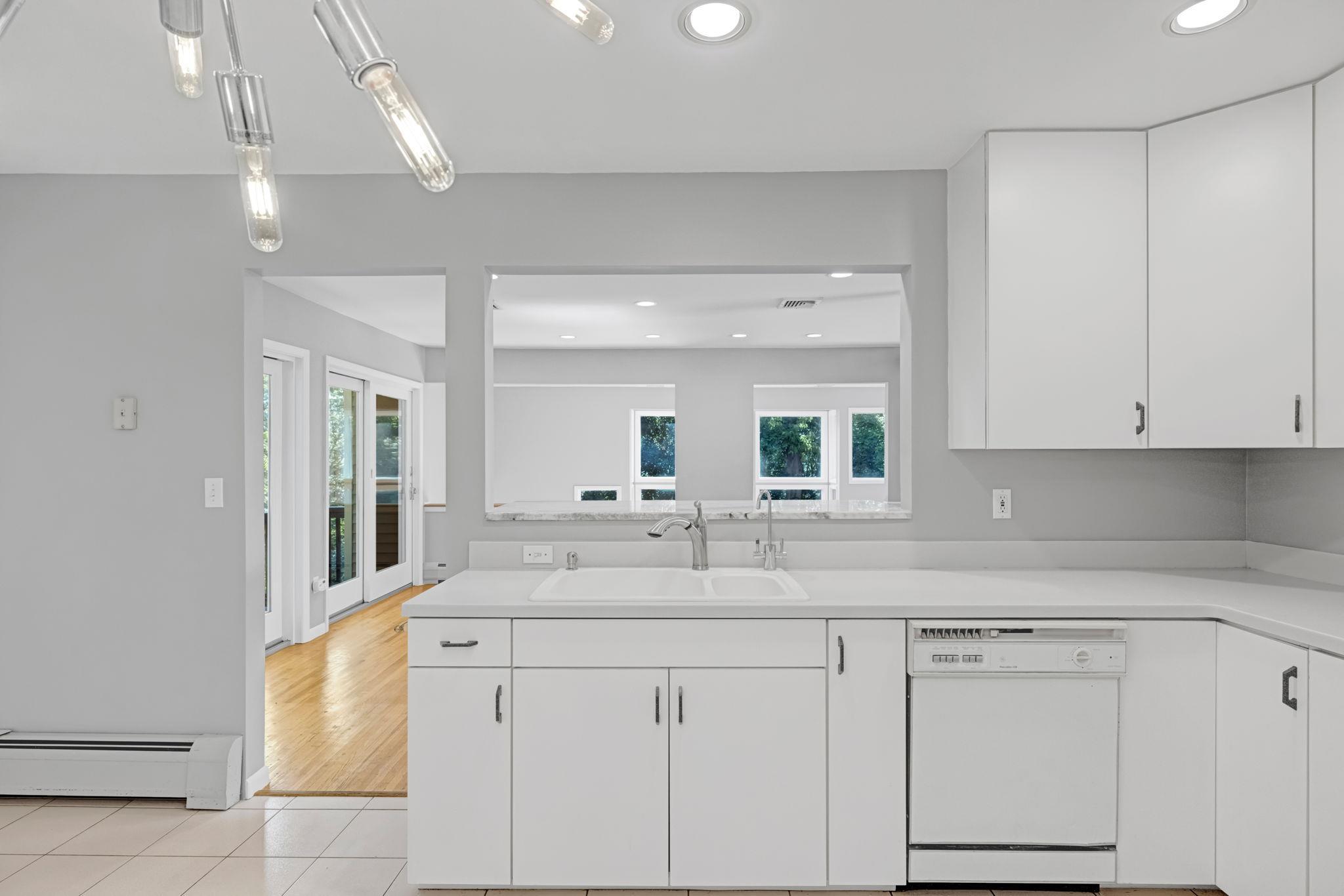 Single Family Route 9w  Rockland County, NY 10960, MLS-881154-13