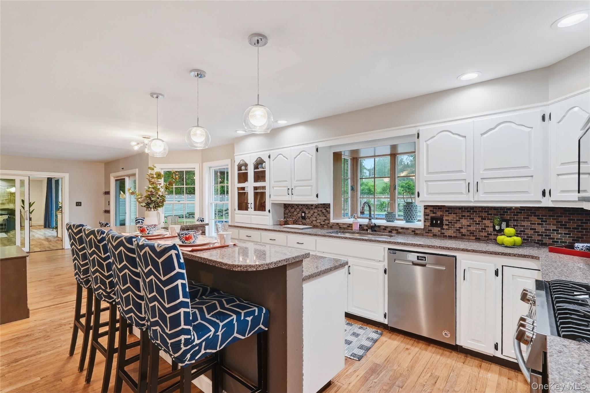 Single Family Heritage  Ulster County, NY 12401, MLS-881159-12