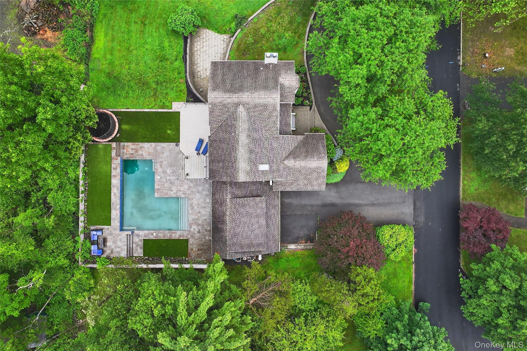 Single Family Heritage  Ulster County, NY 12401, MLS-881159-2