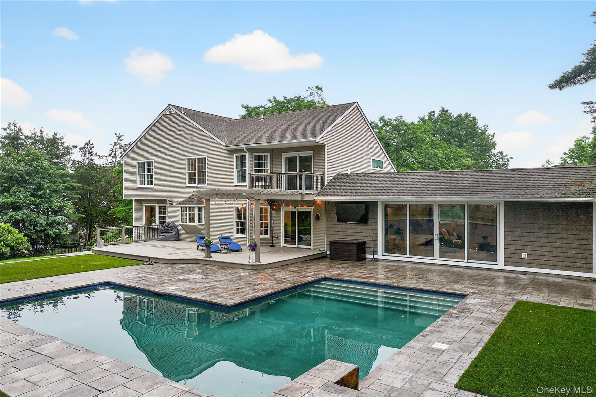 Single Family Heritage  Ulster County, NY 12401, MLS-881159-39