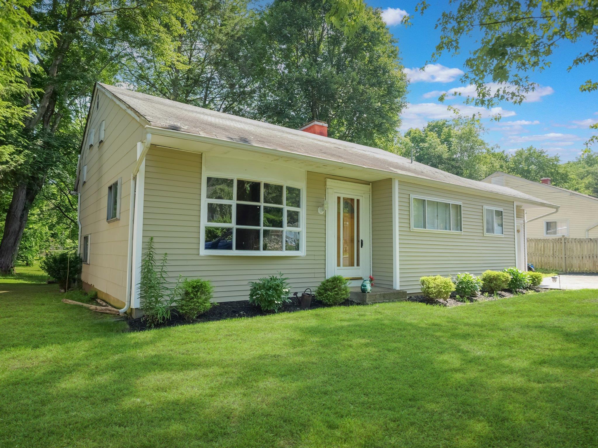 Single Family Stony Brook  Rockland County, NY 10974, MLS-881163-3