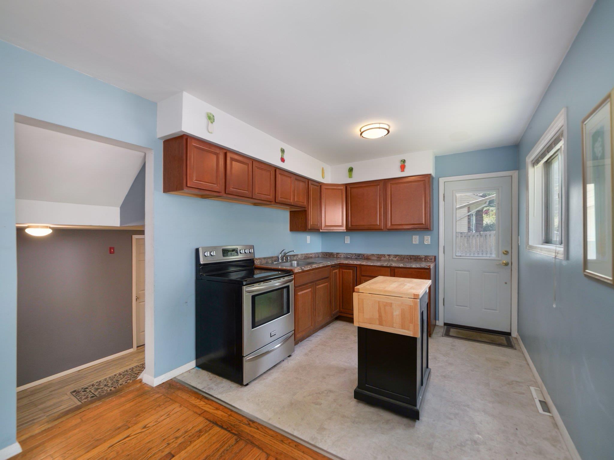 Single Family Stony Brook  Rockland County, NY 10974, MLS-881163-9