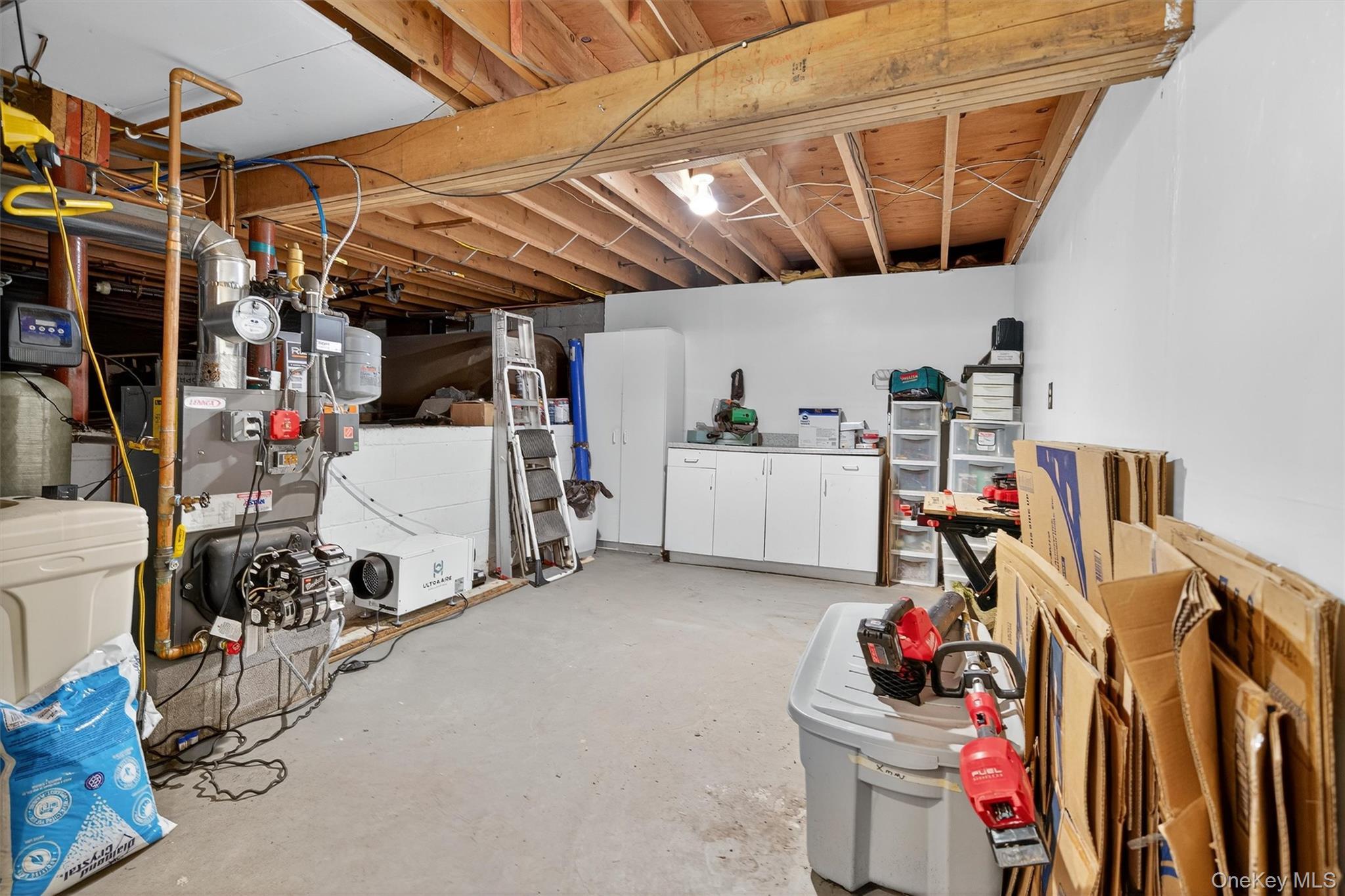 Single Family Ski Run  Sullivan County, NY 12721, MLS-881214-26