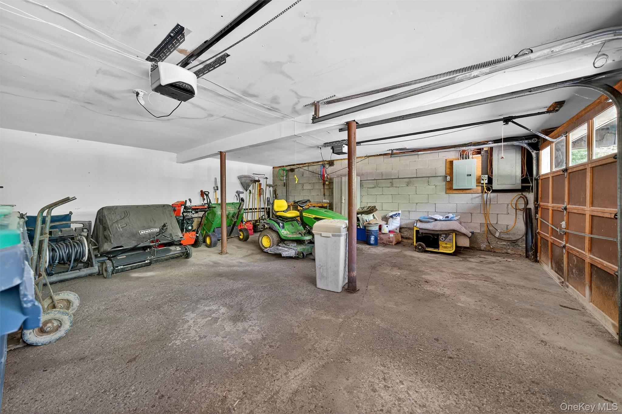 Single Family Ski Run  Sullivan County, NY 12721, MLS-881214-27