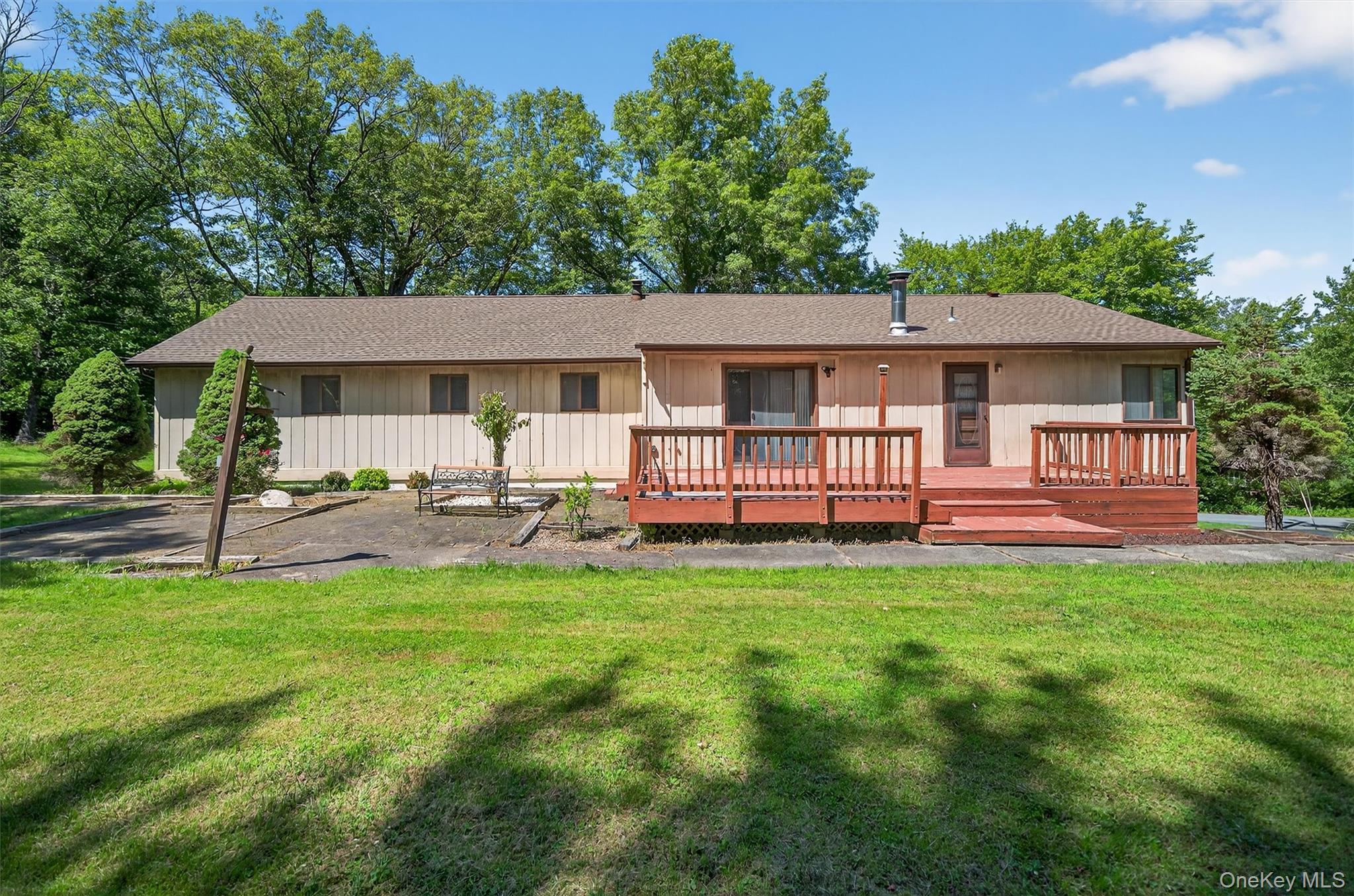 Single Family Ski Run  Sullivan County, NY 12721, MLS-881214-30