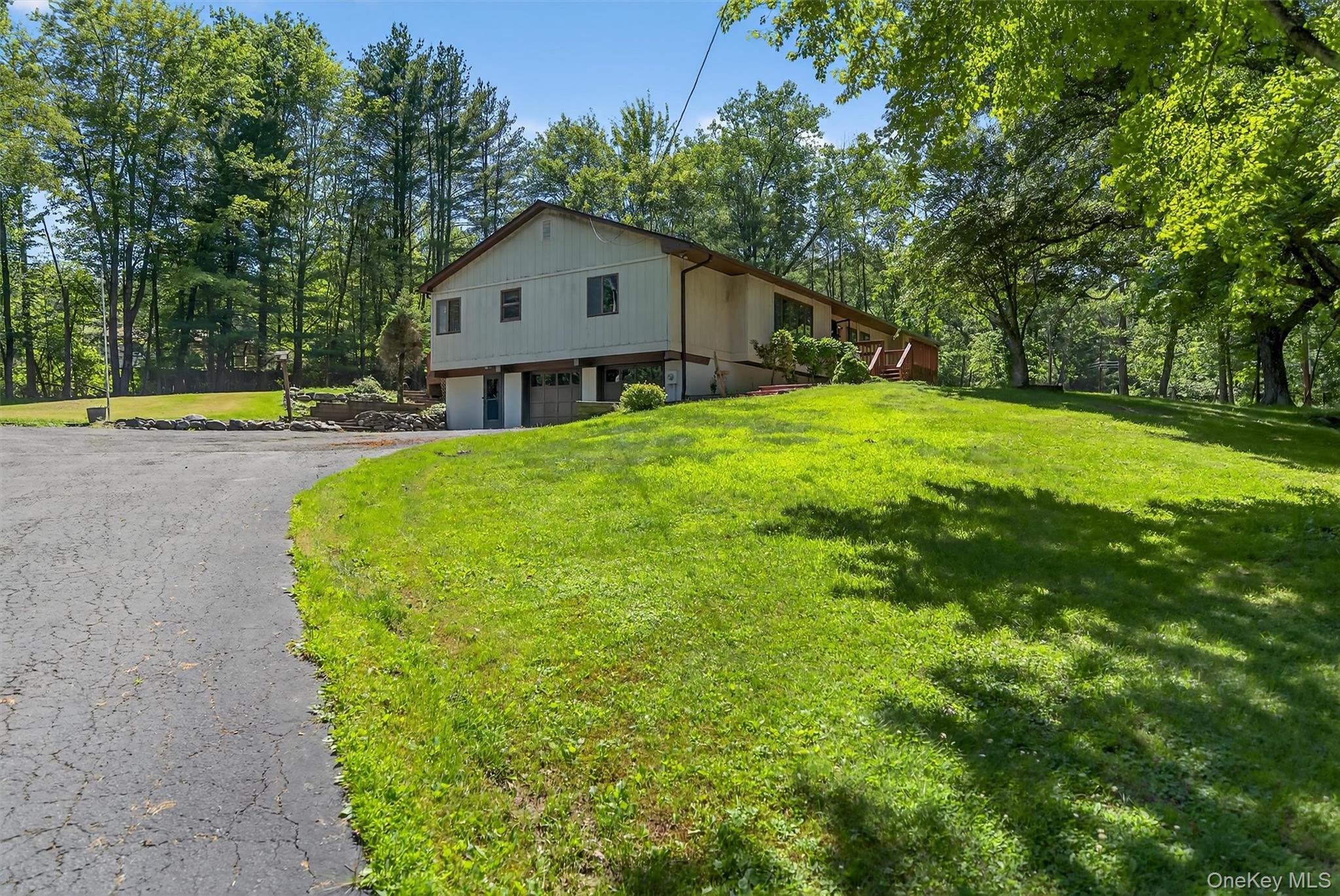 Single Family Ski Run  Sullivan County, NY 12721, MLS-881214-6