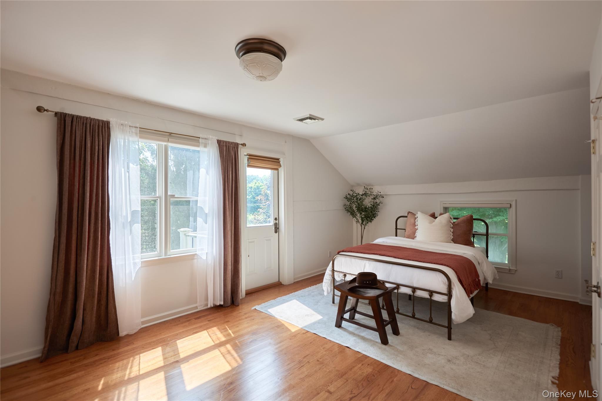 Single Family Salt Point Dutchess County, NY 12578, MLS-881232-24